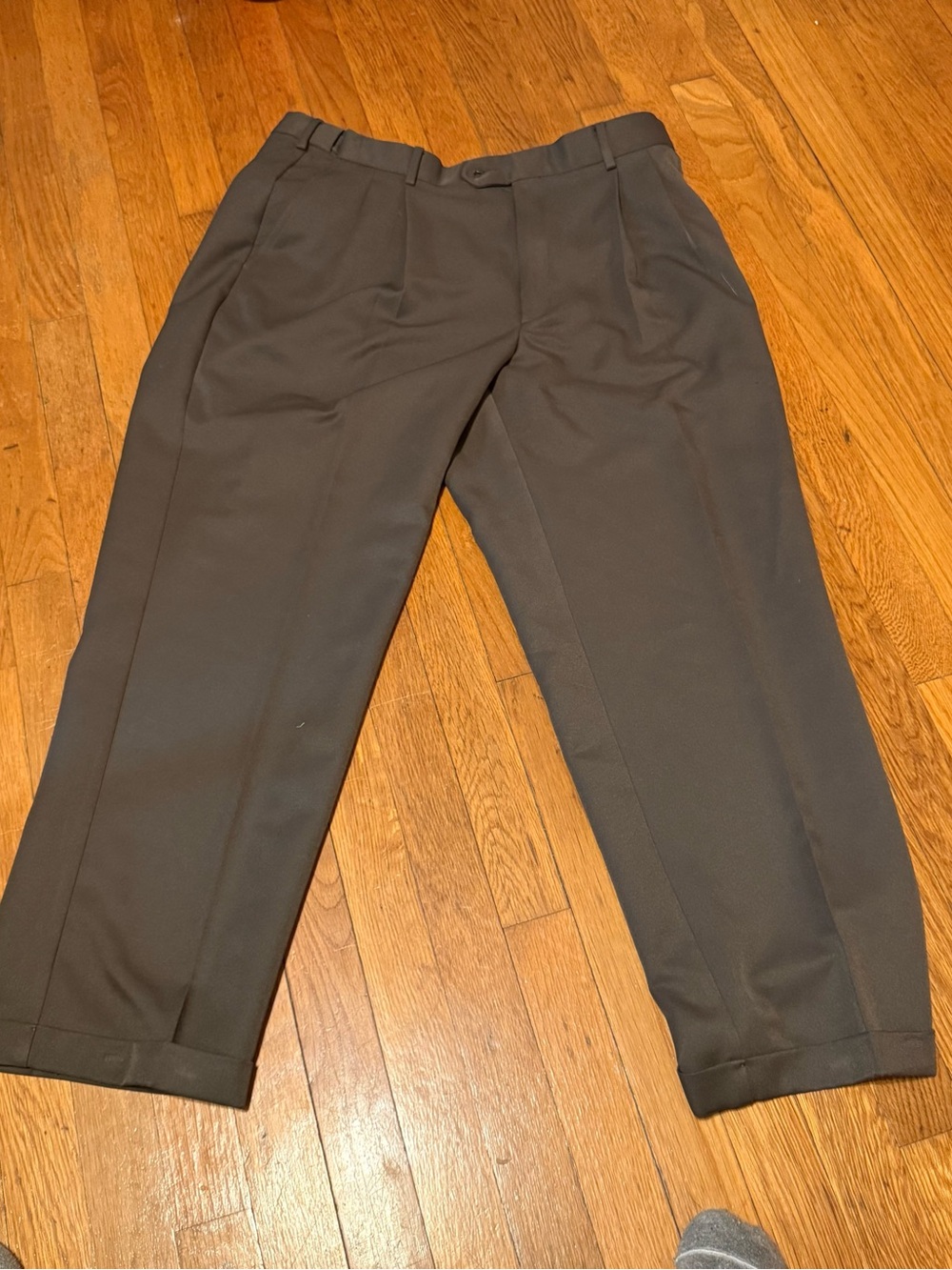 Savane Comfort Plus brown pleated pants